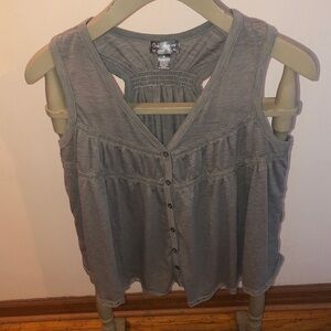 One Step Up Gray Button-Front Smocked V-Neck Tank